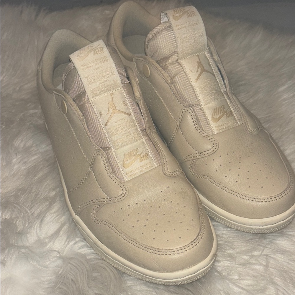 Nike Air Jordan 1 Retro Low Slip On